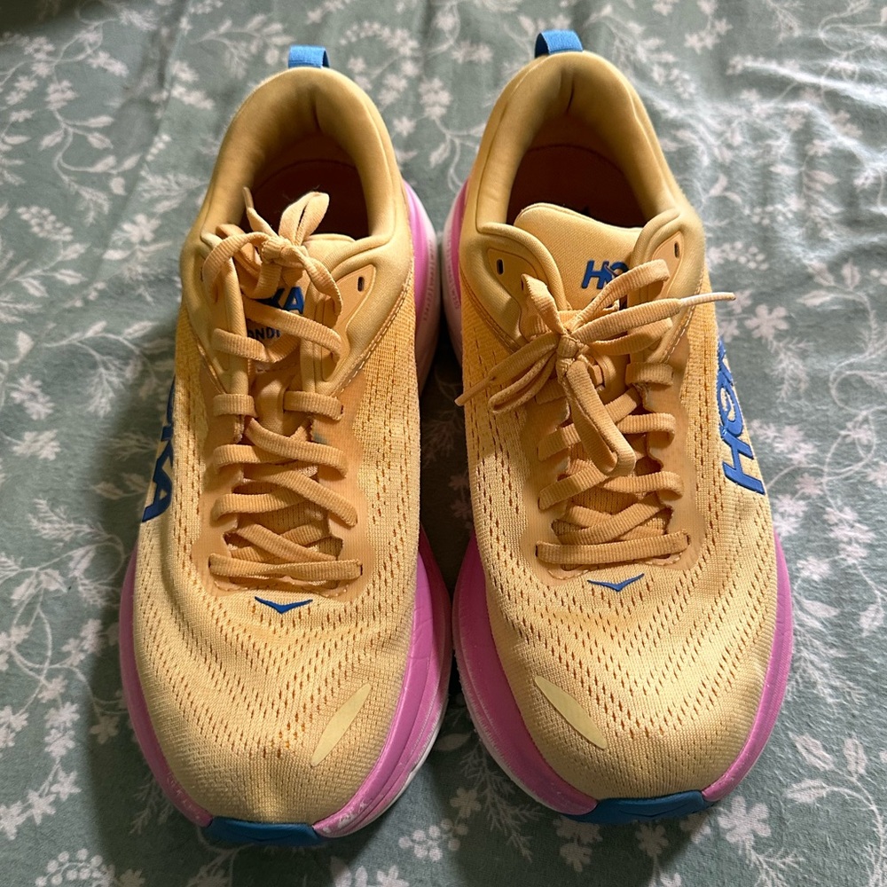 Hoka Bondi 8